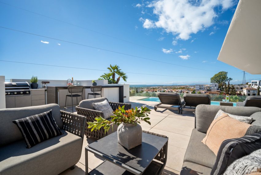 R5216209-Villa-For-Sale-Nueva-Andalucia-Semi-Detached-4-Beds-575-Built-17