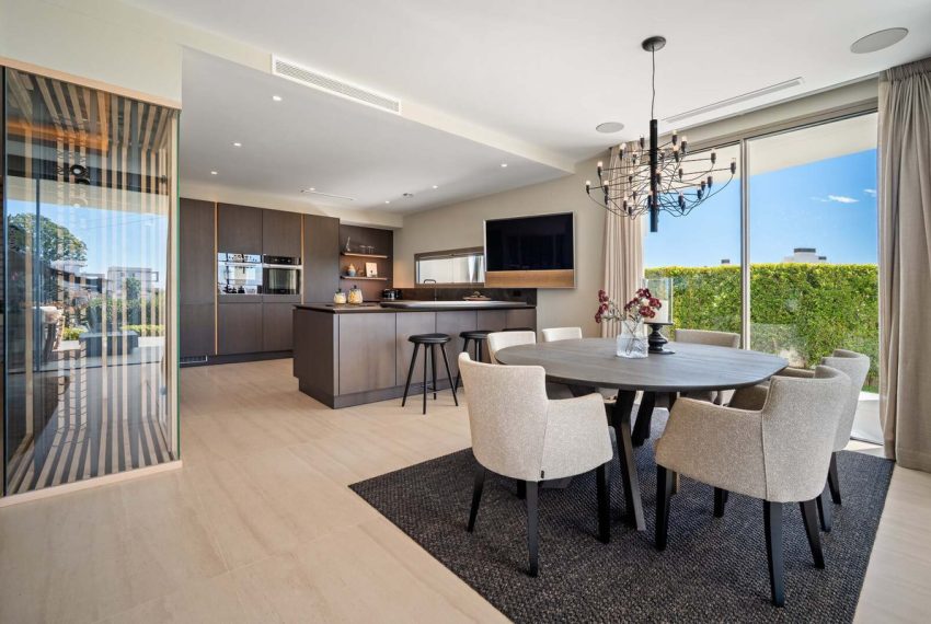 R5216209-Villa-For-Sale-Nueva-Andalucia-Semi-Detached-4-Beds-575-Built-8