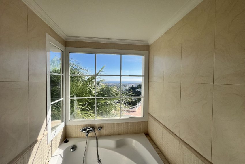 R5216302-Villa-For-Sale-La-Quinta-Detached-4-Beds-565-Built-15