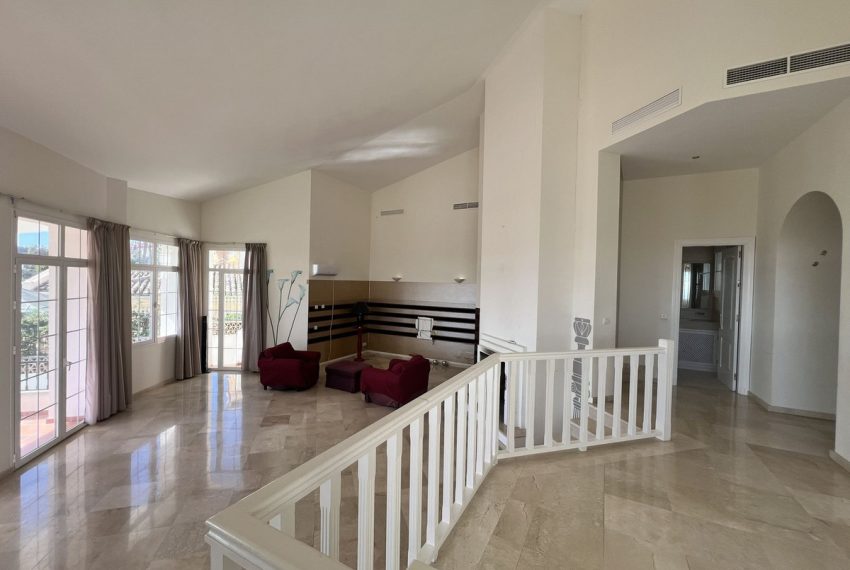 R5216302-Villa-For-Sale-La-Quinta-Detached-4-Beds-565-Built-9
