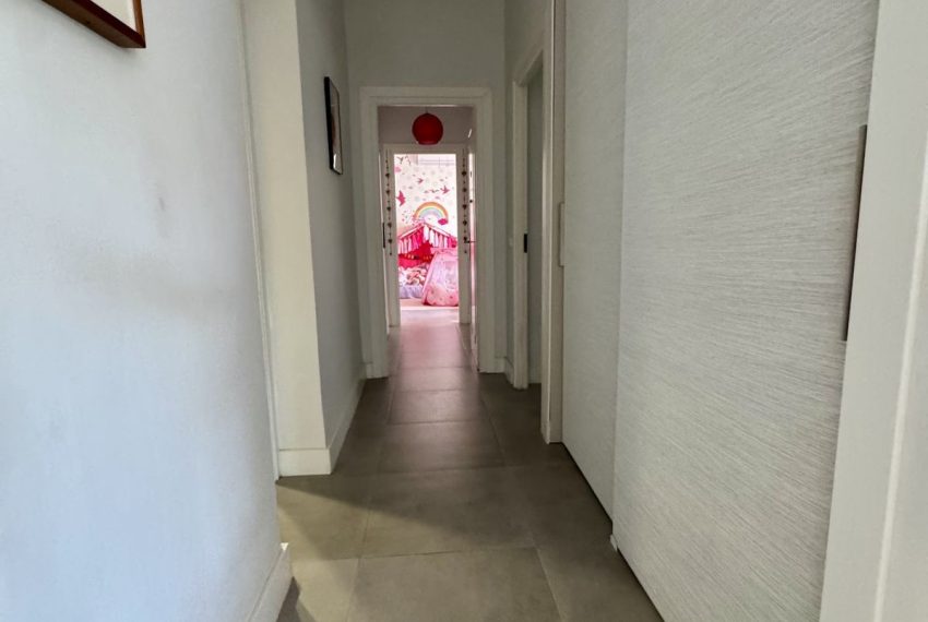 R5216320-Villa-For-Sale-Marbella-Detached-4-Beds-230-Built-15