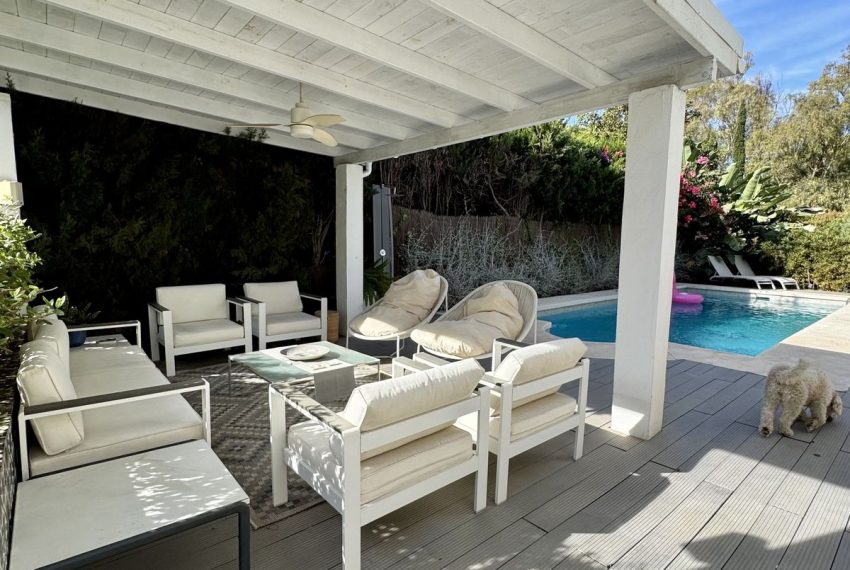 R5216320-Villa-For-Sale-Marbella-Detached-4-Beds-230-Built-2