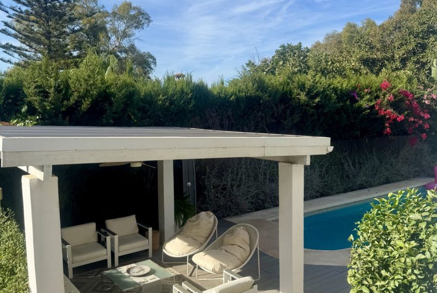 R5216320-Villa-For-Sale-Marbella-Detached-4-Beds-230-Built-3