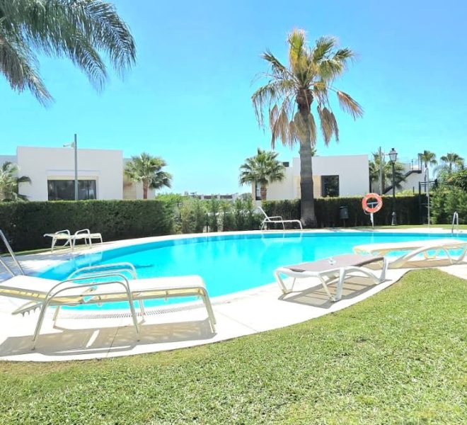 R5216395-Image 1-Terraced - 3 Beds - 163 Built