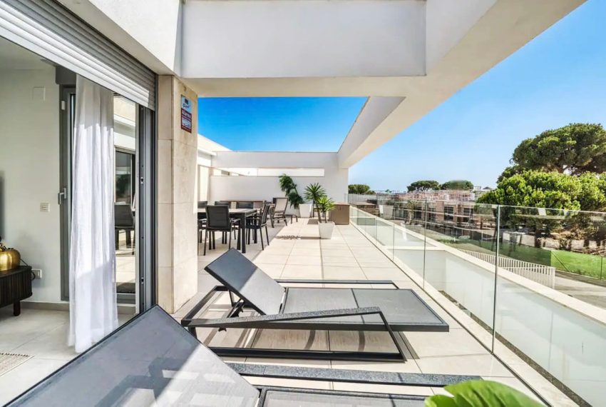 R5216506-Apartment-For-Sale-Elviria-Penthouse-3-Beds-83-Built-2