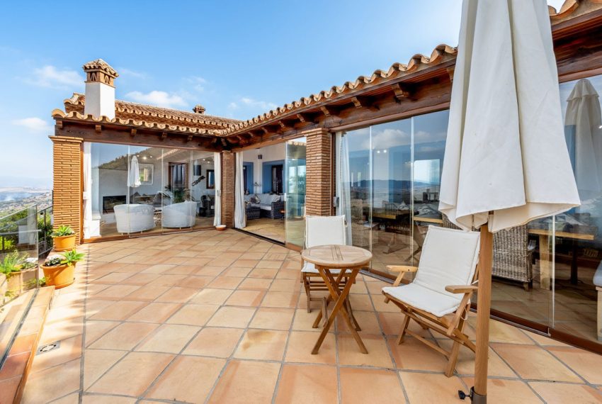 R5216614-Villa-For-Sale-Coin-Finca-4-Beds-520-Built-12