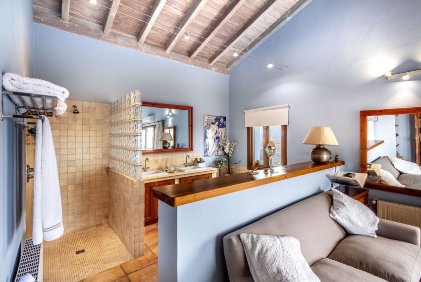 R5216614-Villa-For-Sale-Coin-Finca-4-Beds-520-Built-17