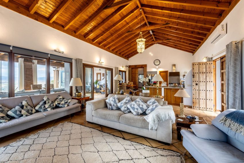 R5216614-Villa-For-Sale-Coin-Finca-4-Beds-520-Built-6