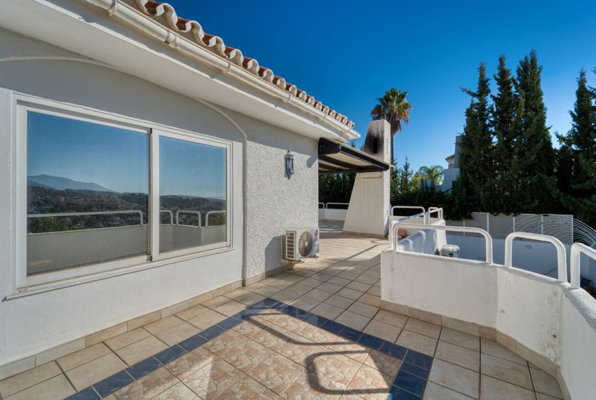 R5216644-Villa-For-Sale-Nueva-Andalucia-Detached-4-Beds-448-Built-19