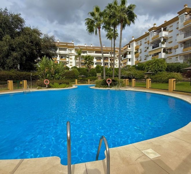 R5216665-Image 1-Ground Floor - 2 Beds - 89 Built