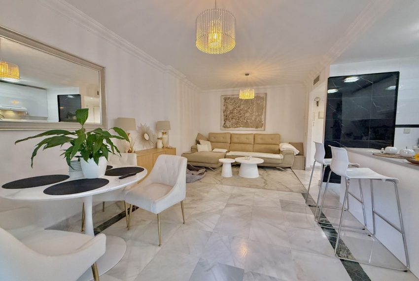 R5216665-Apartment-For-Sale-The-Golden-Mile-Ground-Floor-2-Beds-89-Built-9