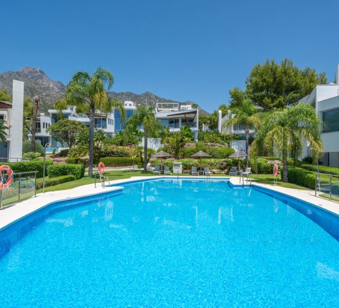 R5216734-Image 1-Terraced - 2 Beds - 262 Built