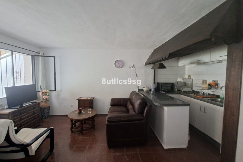 R5216755-Villa-For-Sale-La-Campana-Detached-2-Beds-67-Built-7