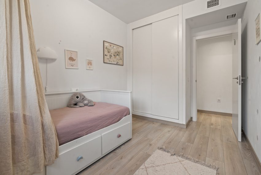 R5216956-Apartment-For-Sale-Estepona-Penthouse-4-Beds-149-Built-12