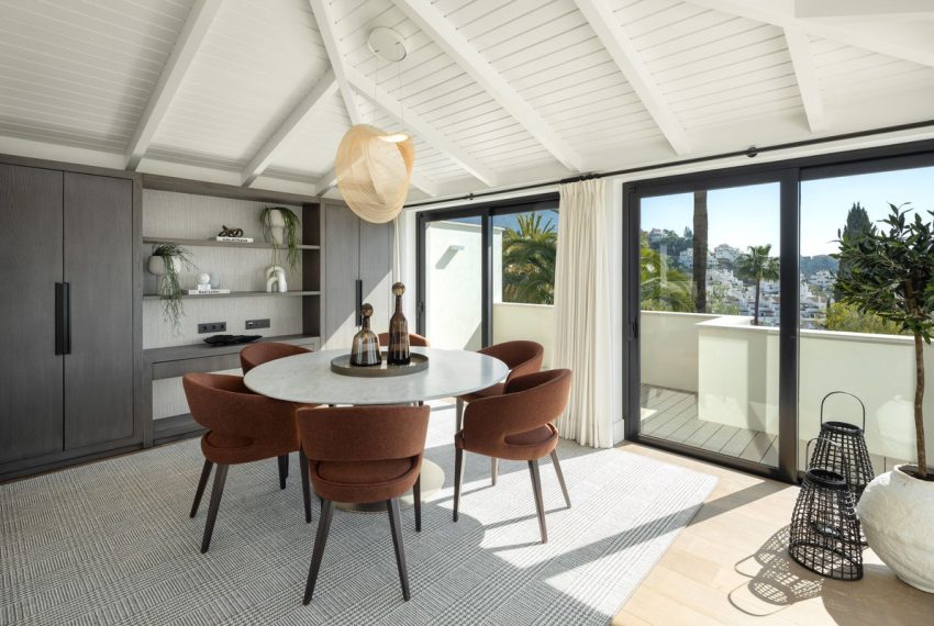 R5217418-Villa-For-Sale-Nueva-Andalucia-Detached-5-Beds-239-Built-7