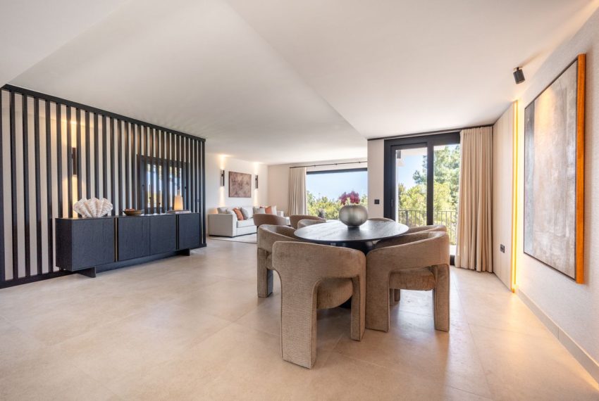 R5217538-Villa-For-Sale-La-Cala-de-Mijas-Detached-5-Beds-258-Built-2