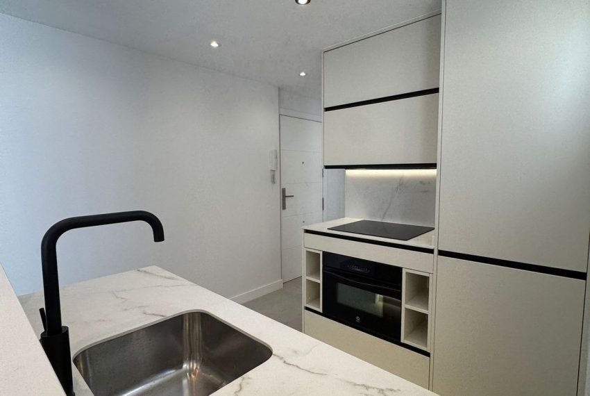 R5217631-Apartment-For-Sale-Marbella-Middle-Floor-1-Beds-31-Built-7