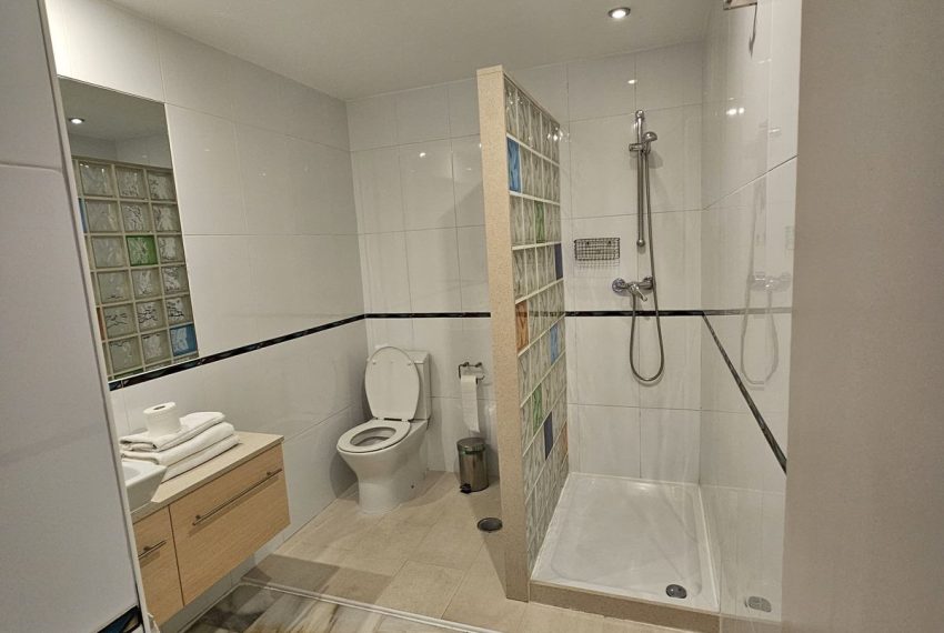 R5217700-Apartment-For-Sale-Estepona-Penthouse-1-Beds-67-Built-1