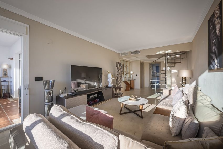 R5217751-Apartment-For-Sale-Puerto-Banus-Penthouse-Duplex-4-Beds-249-Built-4