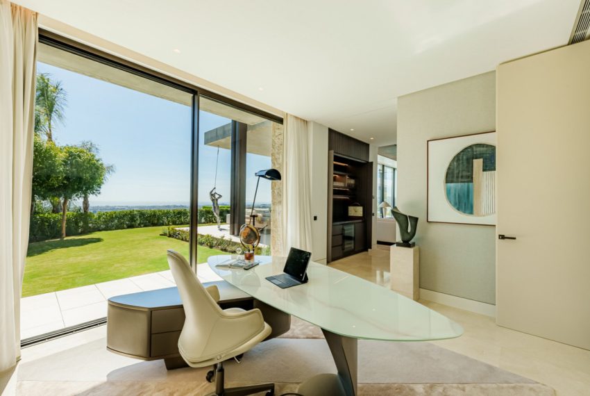 R5218078-Villa-For-Sale-Benahavis-Detached-8-Beds-1762-Built-10