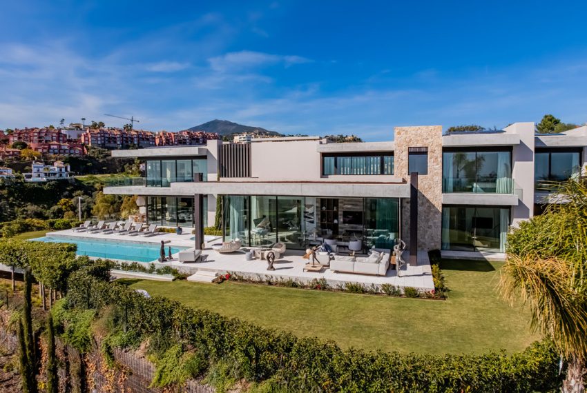 R5218078-Villa-For-Sale-Benahavis-Detached-8-Beds-1762-Built-2