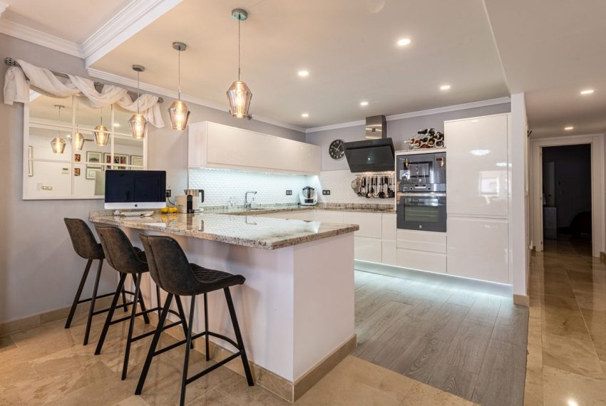 R5218216-Apartment-For-Sale-Benahavis-Middle-Floor-2-Beds-126-Built-3