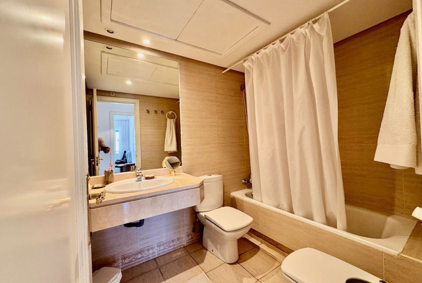 R5219494-Apartment-For-Sale-Puerto-Banus-Middle-Floor-Apartment-2-Beds-102-Built-10