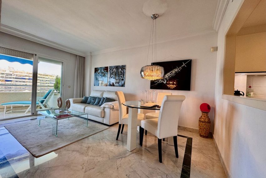 R5219494-Apartment-For-Sale-Puerto-Banus-Middle-Floor-Apartment-2-Beds-102-Built-2