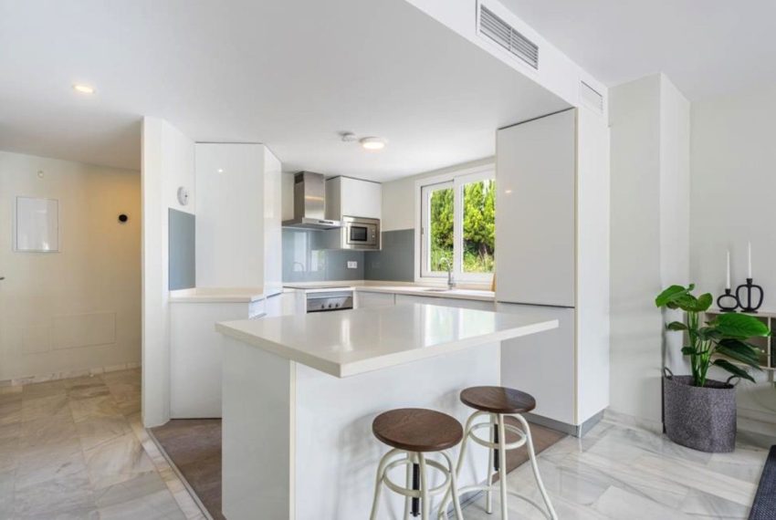 R5219503-Apartment-For-Sale-Nueva-Andalucia-Penthouse-Duplex-2-Beds-95-Built-3