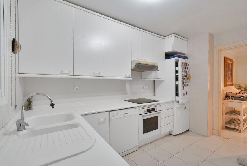 R5219653-Apartment-For-Sale-La-Quinta-Middle-Floor-Apartment-2-Beds-155-Built-2