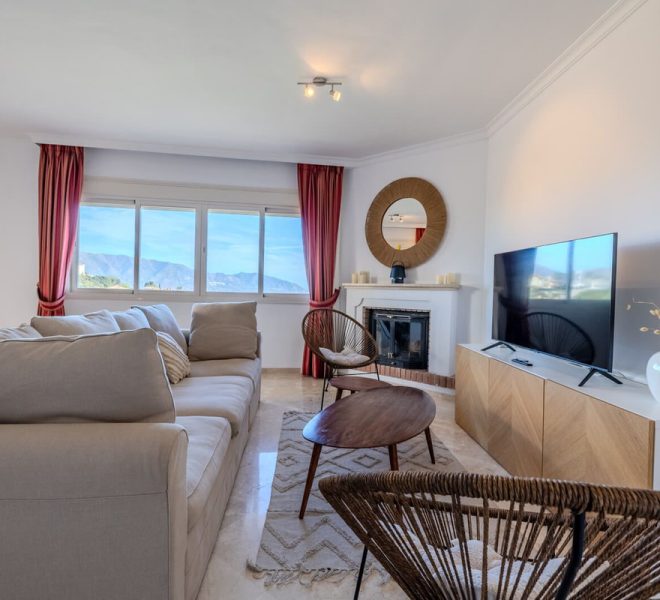 R5221033-Image 1-Penthouse - 3 Beds - 159 Built