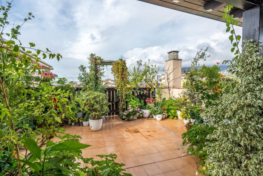 R5221213-Apartment-For-Sale-Estepona-Penthouse-3-Beds-101-Built