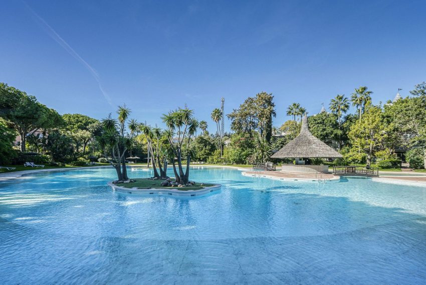 R5221423-Apartment-For-Sale-Guadalmina-Baja-Penthouse-Duplex-4-Beds-279-Built-1