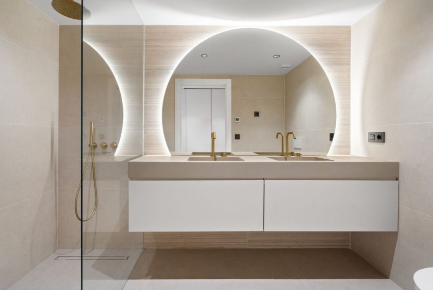 R5221474-Apartment-For-Sale-Nueva-Andalucia-Ground-Floor-Studio-3-Beds-183-Built-13