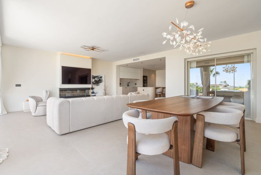 R5221474-Apartment-For-Sale-Nueva-Andalucia-Ground-Floor-Studio-3-Beds-183-Built-5