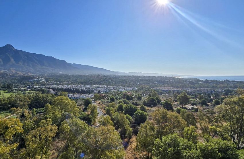 R5221849-Apartment-For-Sale-Nueva-Andalucia-Penthouse-1-Beds-55-Built-6