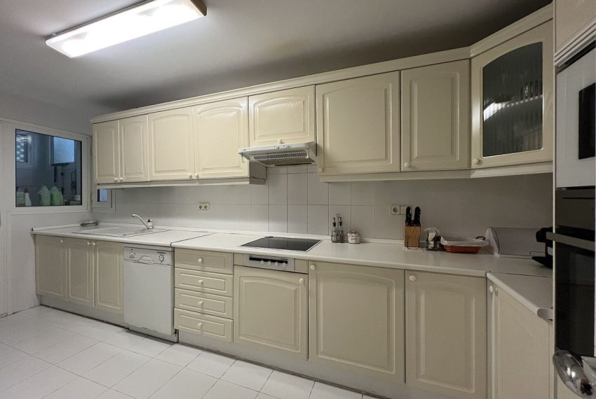 R5221858-Apartment-For-Sale-Puerto-Banus-Middle-Floor-Apartment-3-Beds-198-Built-8