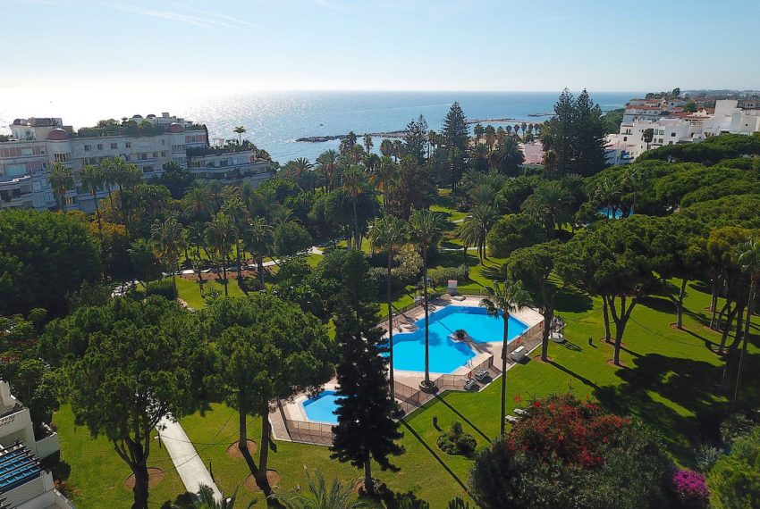 R5221858-Apartment-For-Sale-Puerto-Banus-Middle-Floor-Apartment-3-Beds-198-Built