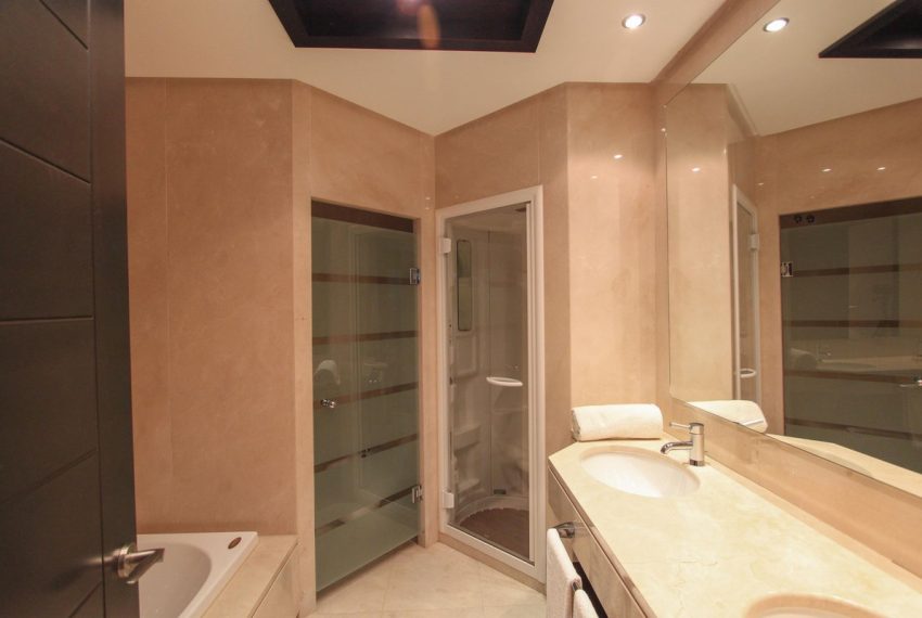 R5221942-Apartment-For-Sale-Puerto-Banus-Middle-Floor-Apartment-2-Beds-180-Built-6