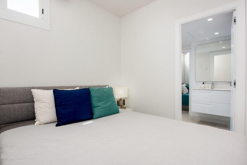 R5222029-Apartment-For-Sale-Puerto-Banus-Top-Floor-Apartment-2-Beds-79-Built-7