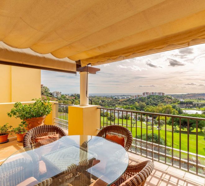 R5222125-Image 1-Penthouse Duplex - 3 Beds - 200 Built