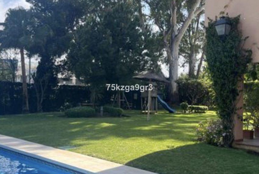 R5222149-Apartment-For-Sale-Nueva-Andalucia-Ground-Floor-Apartment-2-Beds-129-Built-8