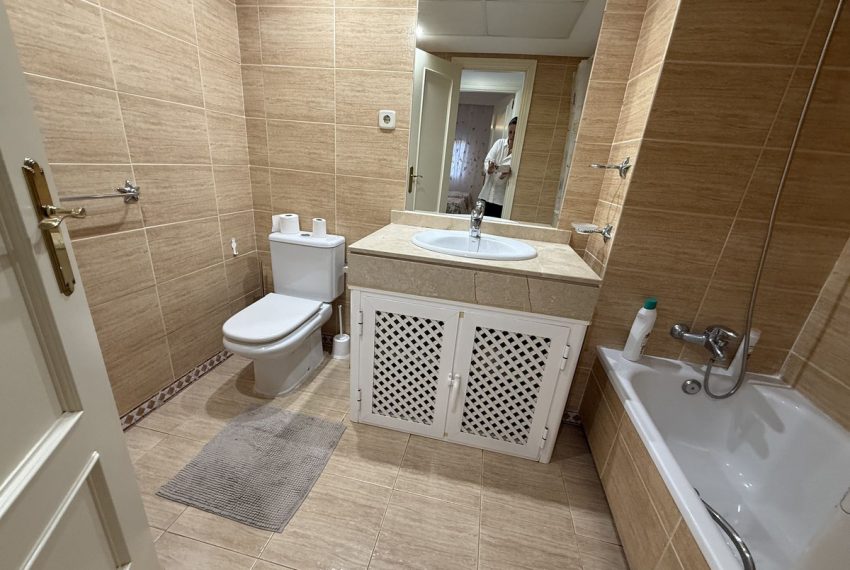 R5222248-Apartment-For-Sale-Puerto-Banus-Ground-Floor-Apartment-2-Beds-67-Built-5