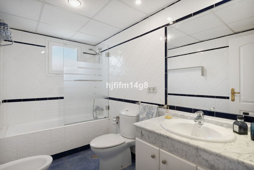 R5222434-Apartment-For-Sale-San-Pedro-de-Alcantara-Middle-Floor-Apartment-2-Beds-125-Built-18