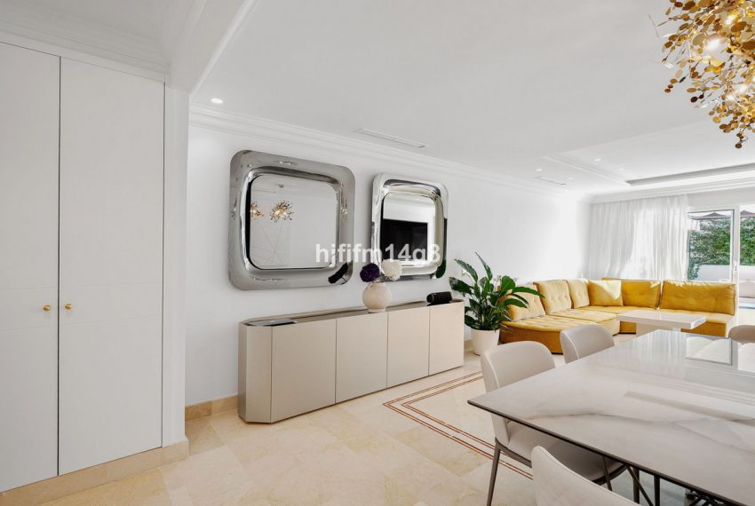 R5222437-Apartment-For-Sale-Nueva-Andalucia-Penthouse-3-Beds-108-Built-5