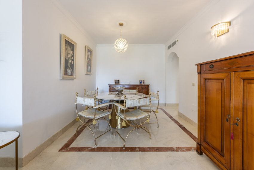 R5222656-Apartment-For-Sale-The-Golden-Mile-Middle-Floor-Apartment-2-Beds-130-Built-10