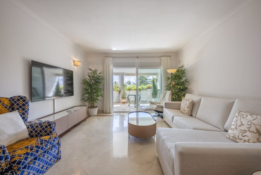 R5222656-Apartment-For-Sale-The-Golden-Mile-Middle-Floor-Apartment-2-Beds-130-Built-7