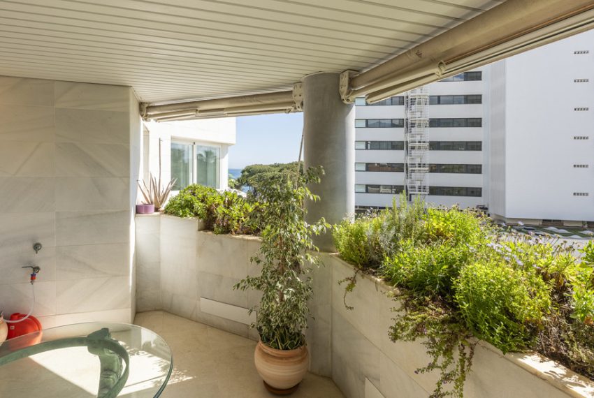 R5222656-Apartment-For-Sale-The-Golden-Mile-Middle-Floor-Apartment-2-Beds-130-Built-8