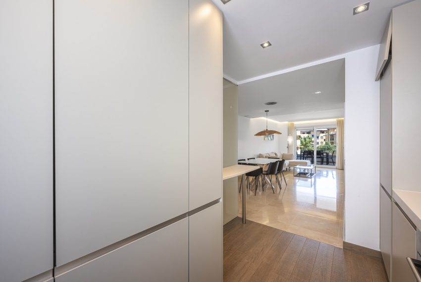 R5222722-Apartment-For-Sale-San-Pedro-de-Alcantara-Duplex-2-Beds-223-Built-10