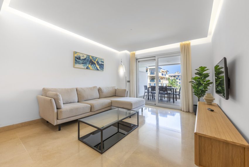 R5222722-Apartment-For-Sale-San-Pedro-de-Alcantara-Duplex-2-Beds-223-Built-11